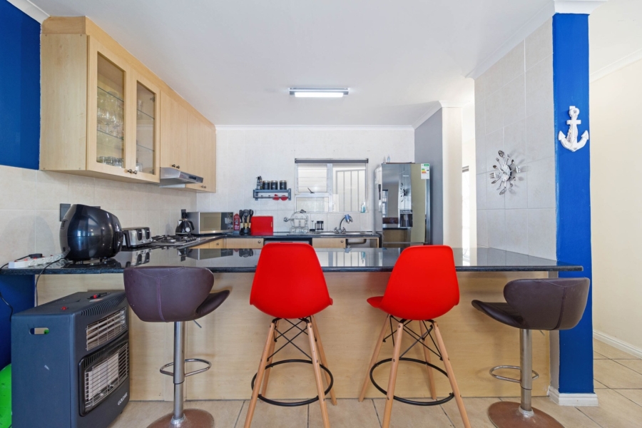 3 Bedroom Property for Sale in Big Bay Western Cape